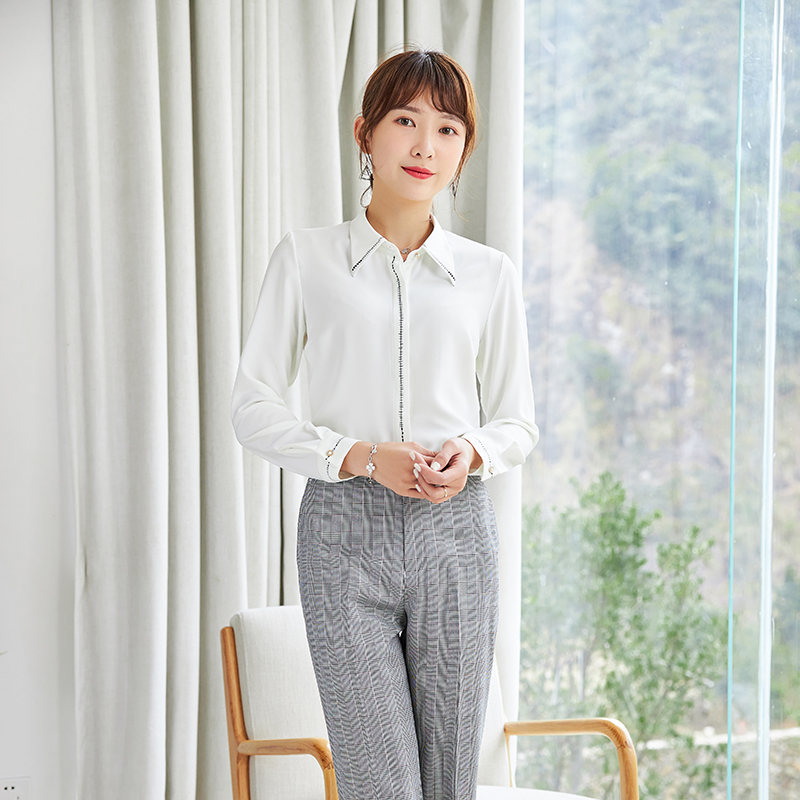 1676267636669788.jpg 01.110585.jpg