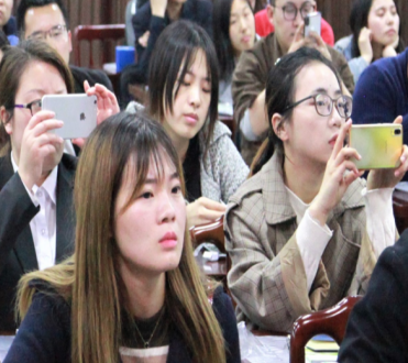 奧鵬教育南充學(xué)習(xí)中心隆重舉行2019年春季新生開(kāi)學(xué)典禮