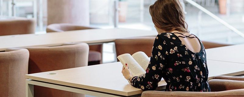 ??颇軋蟊究茖W(xué)校嗎