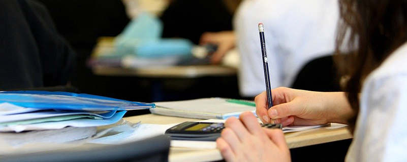 中國醫(yī)科大學(xué)護(hù)理學(xué)專升本學(xué)什么課程