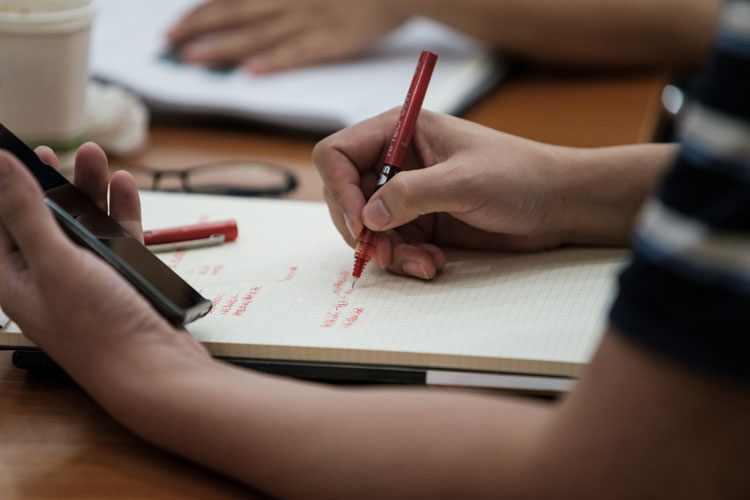 北師大網(wǎng)絡(luò)教育學習多久