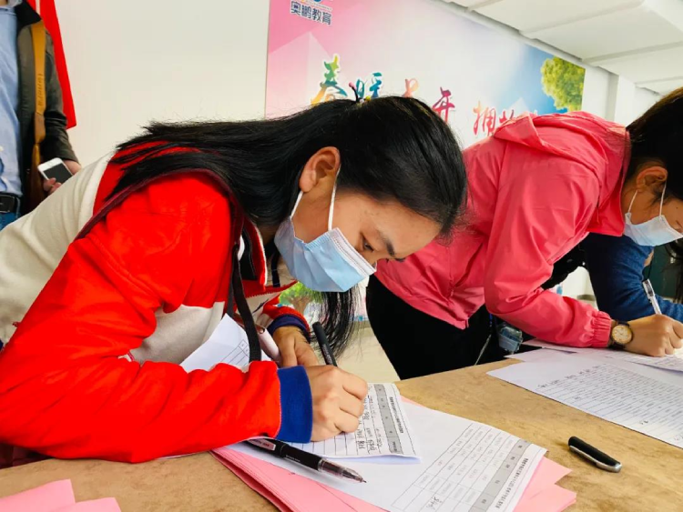 深圳直屬 | 2021春季“春暖花開(kāi)，擁抱未來(lái)”開(kāi)學(xué)典禮